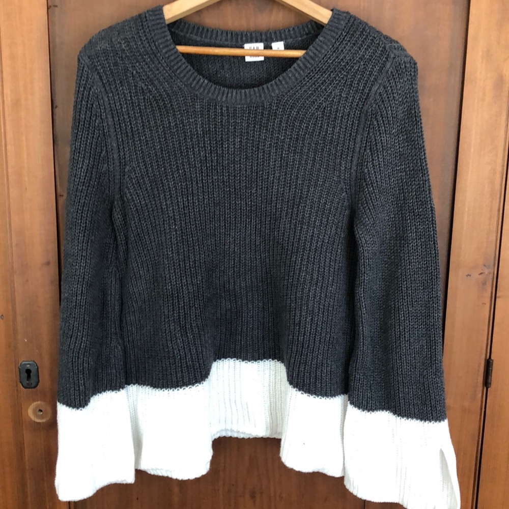 Colorblock GAP sweater